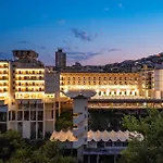 Hotel Grand & Therme