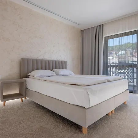 Grand & Therme 호텔 4*